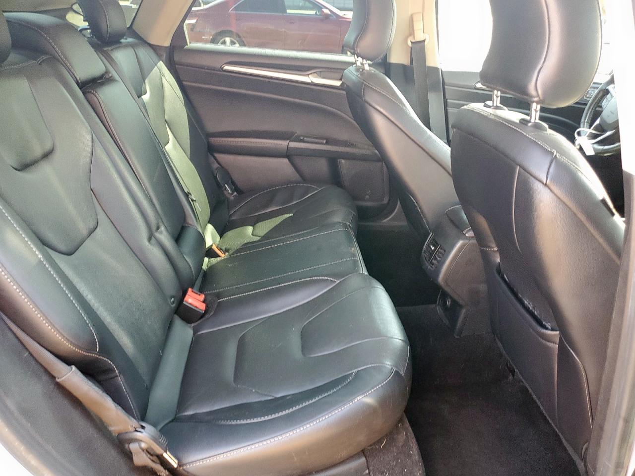 FORD FUSION TITANIUM