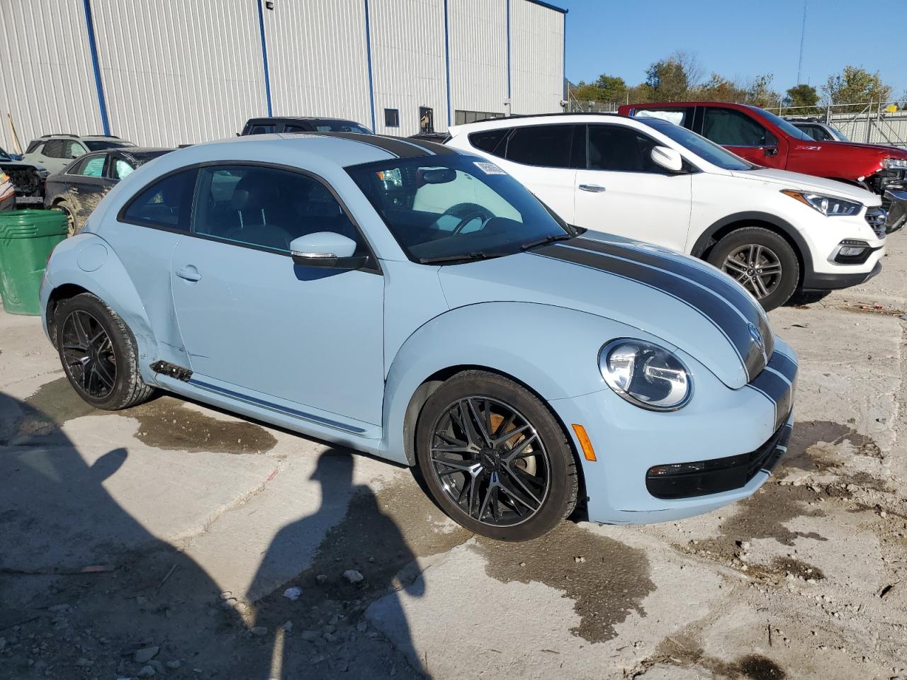 VOLKSWAGEN BEETLE