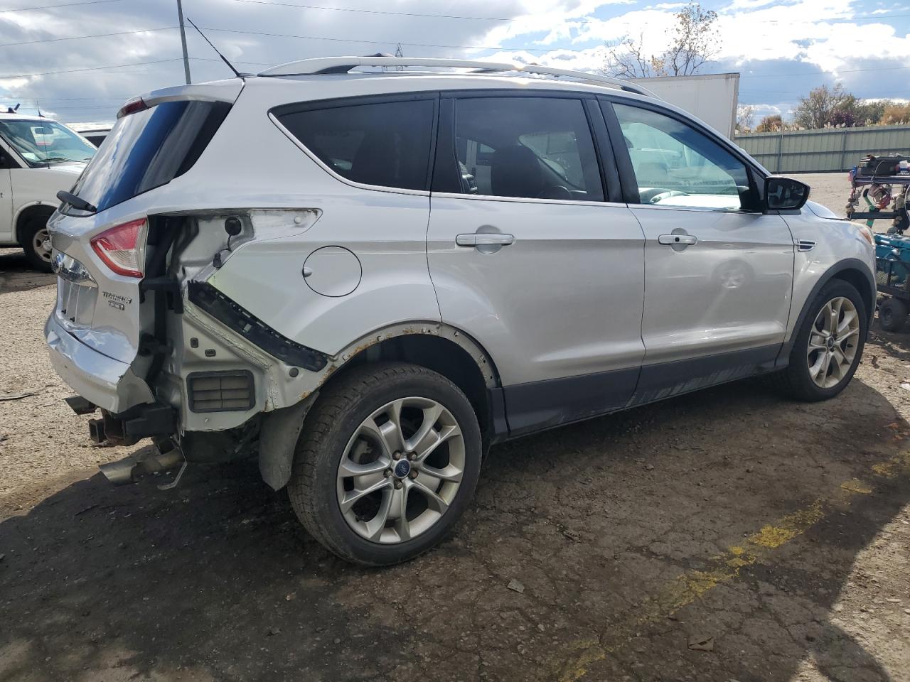 FORD ESCAPE TITANIUM