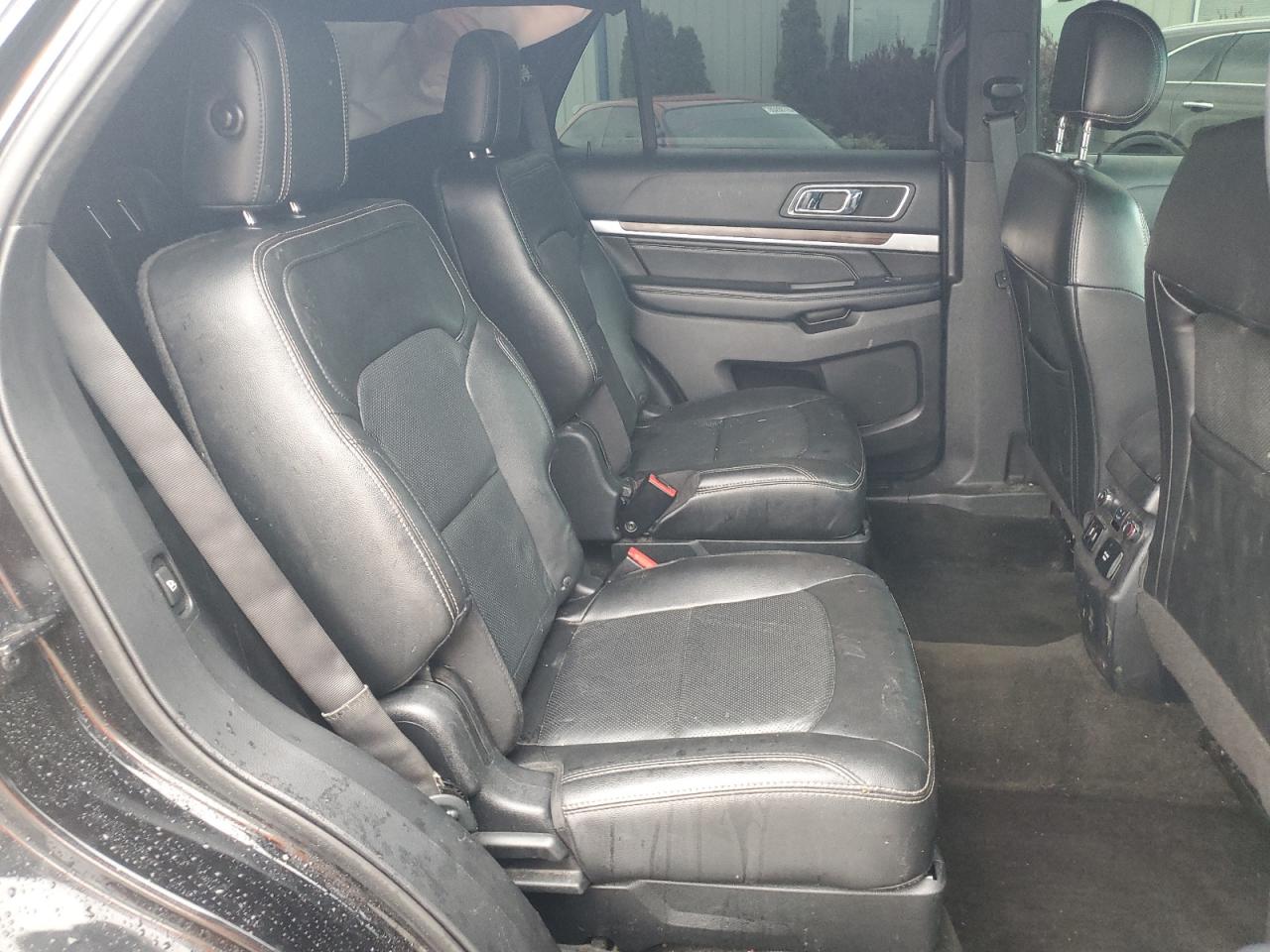 FORD EXPLORER LIMITED