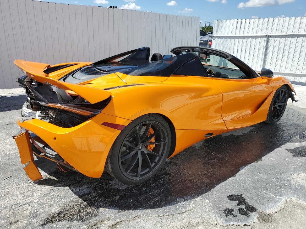 MCLAREN 720S