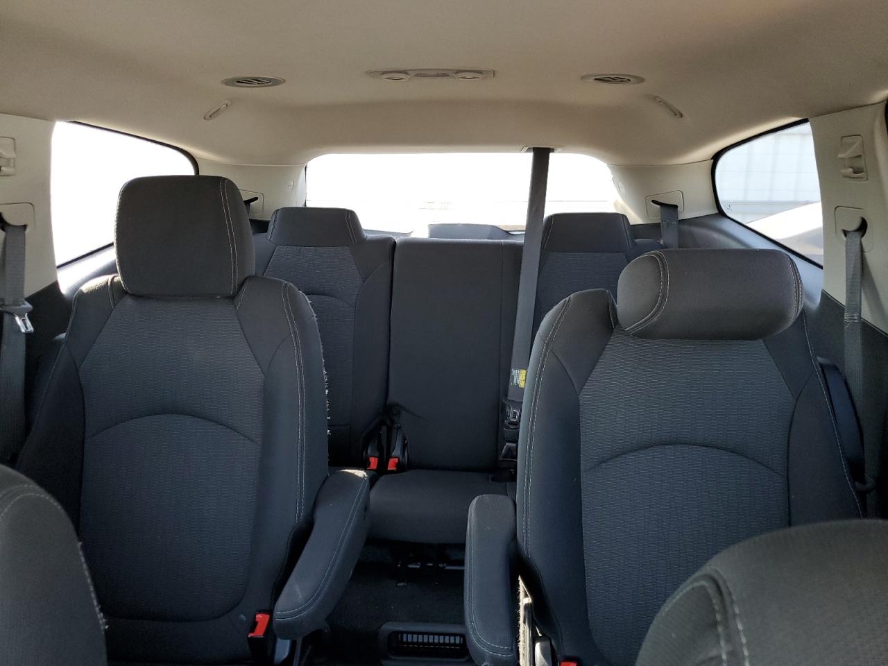 CHEVROLET TRAVERSE LT