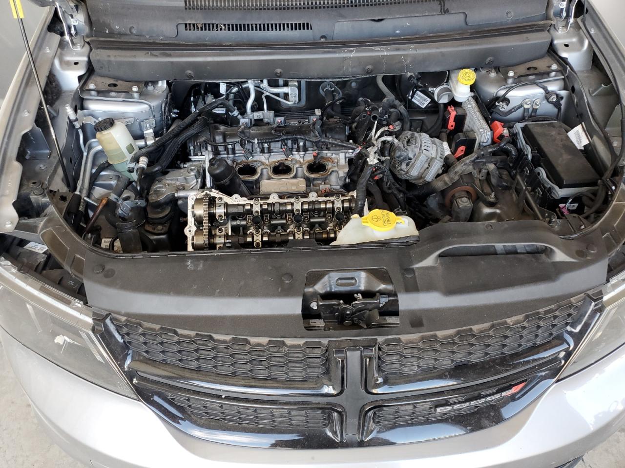 DODGE JOURNEY CROSSROAD