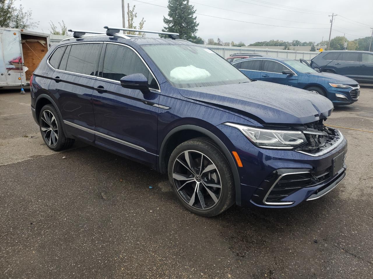 VOLKSWAGEN TIGUAN SEL R-LINE