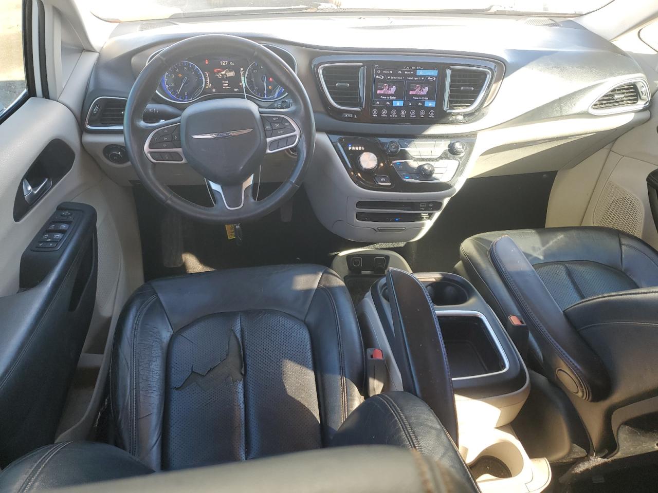 CHRYSLER PACIFICA TOURING L PLUS