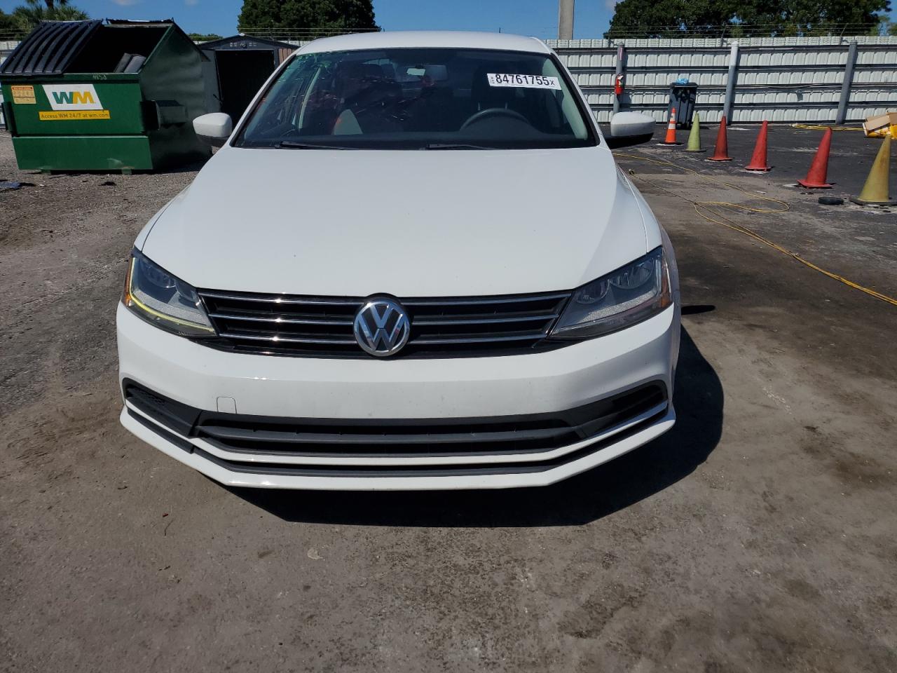 VOLKSWAGEN JETTA S
