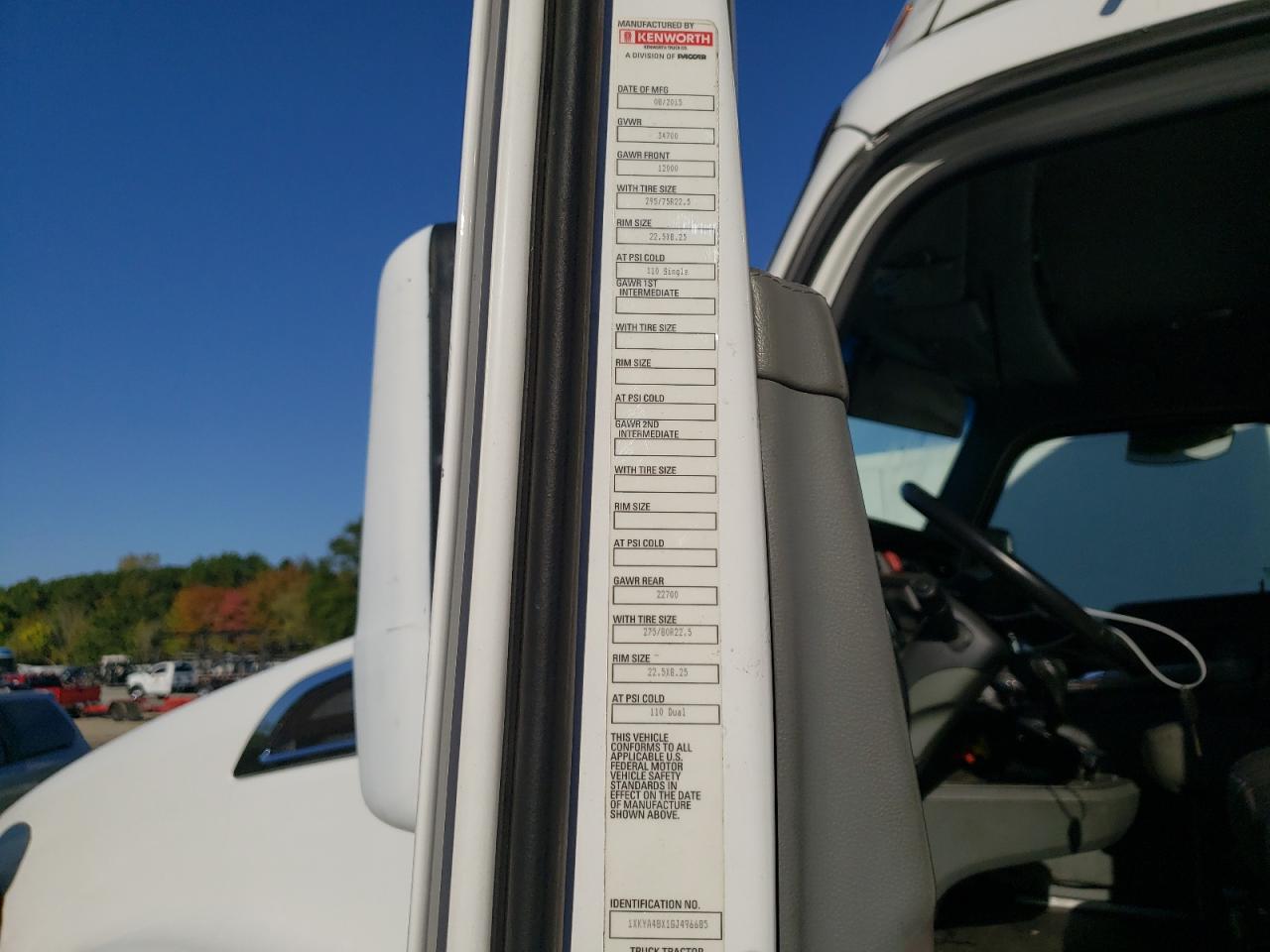 Lot #3260412569 2016 KENWORTH T680