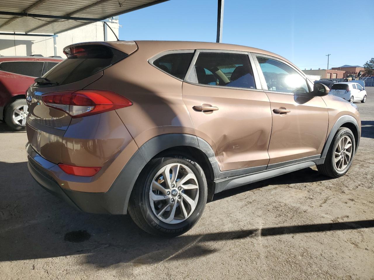 HYUNDAI TUCSON SE