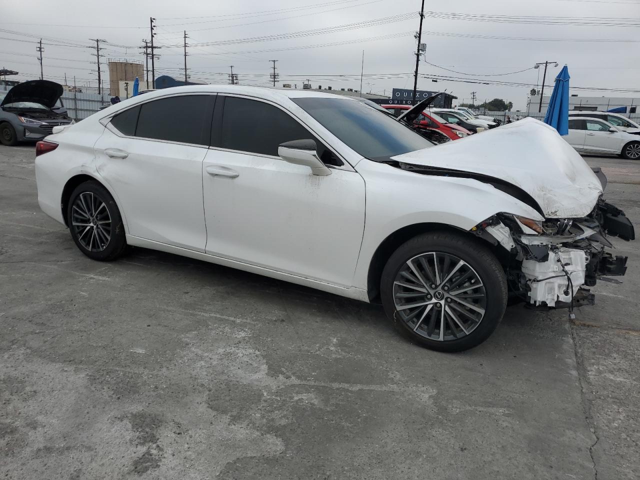 LEXUS ES 300H BASE