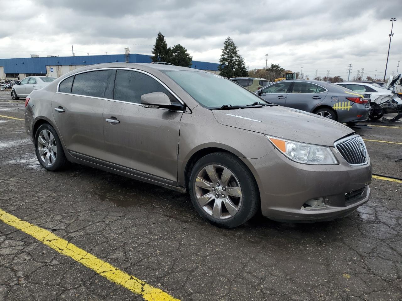 BUICK LACROSSE PREMIUM