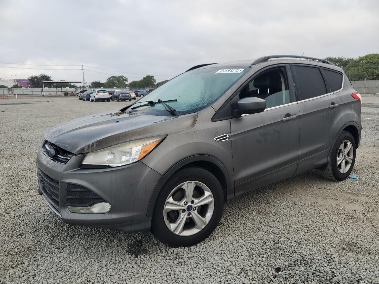 FORD ESCAPE SE
