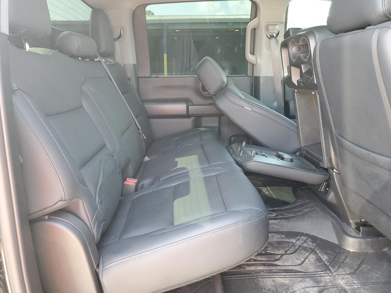 CHEVROLET SILVERADO K2500 CUSTOM