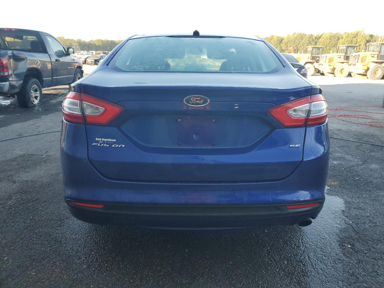 FORD FUSION SE