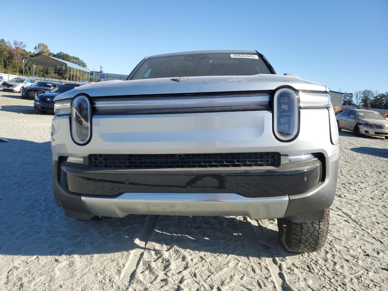 RIVIAN R1T ADVENTURE