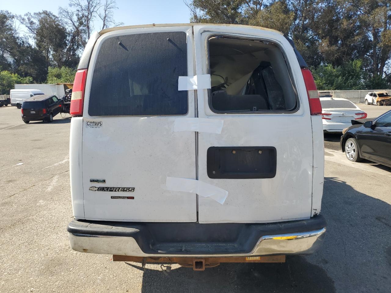 CHEVROLET EXPRESS LT