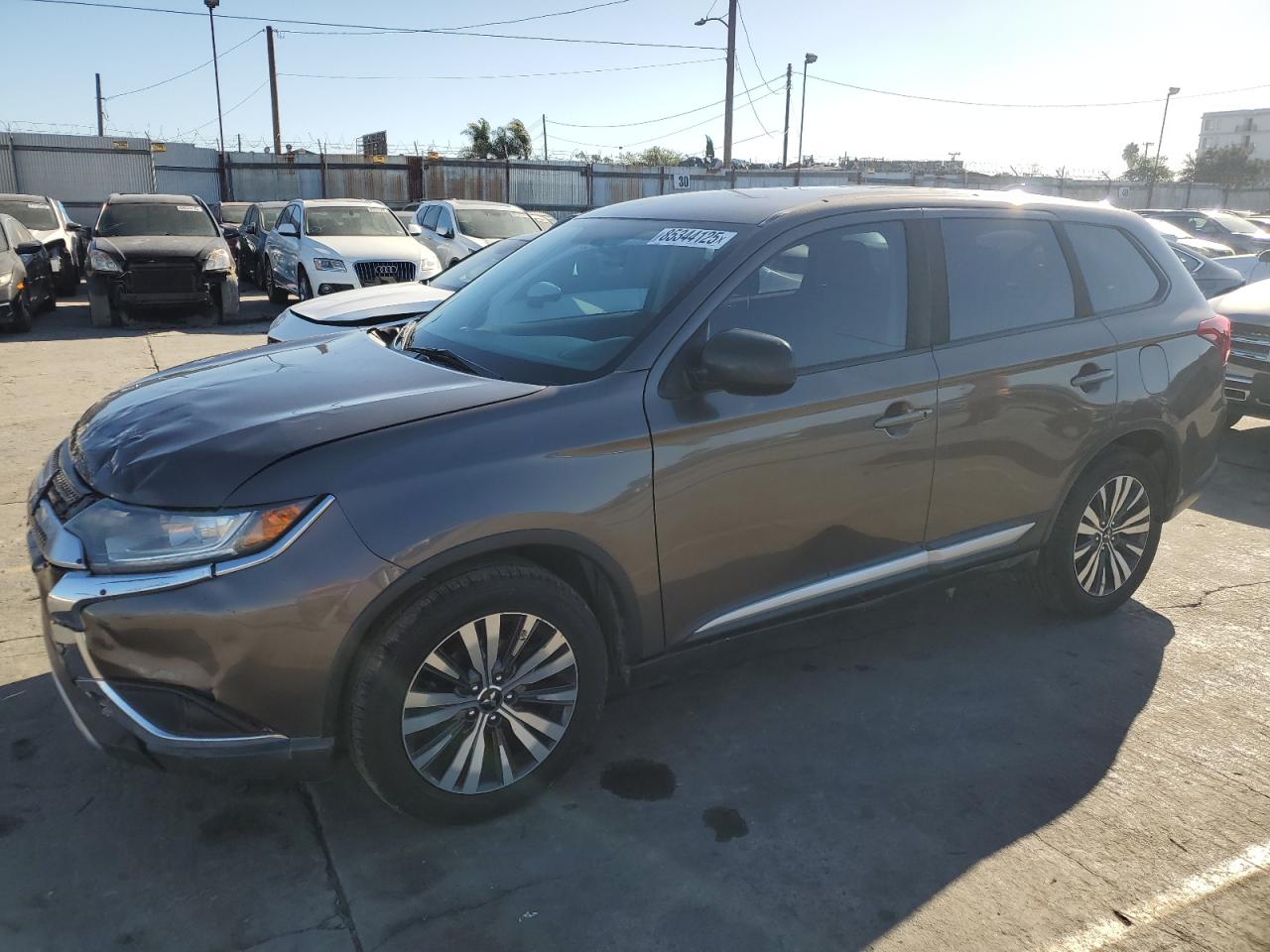 MITSUBISHI OUTLANDER ES