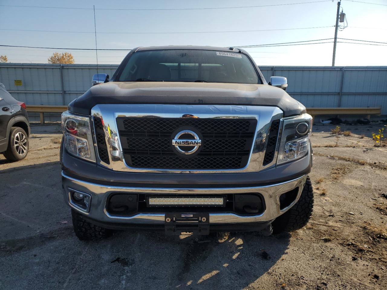 NISSAN TITAN SV