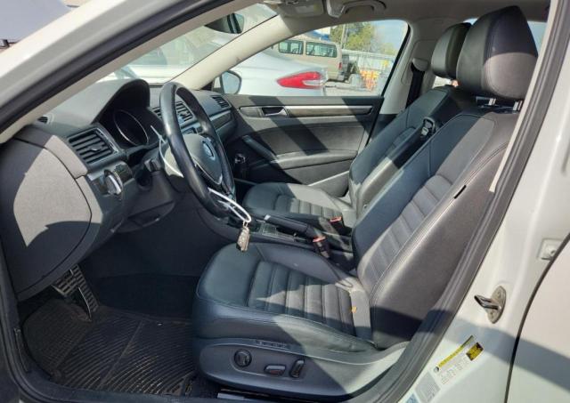 2018 VOLKSWAGEN PASSAT SEL 1VWCA7A35JC004652