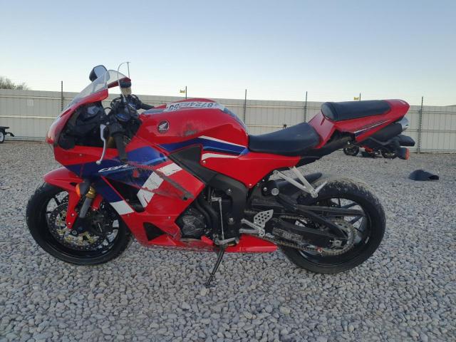 2024 HONDA CBR600 RR - JH2PC40J7RK100630