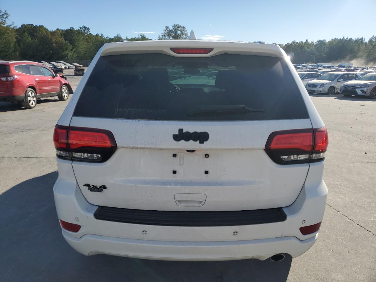 JEEP GRAND CHEROKEE LAREDO