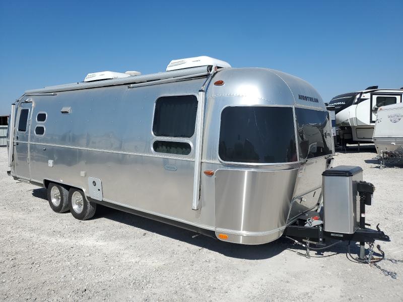 AIRSTREAM GLOBETROTT