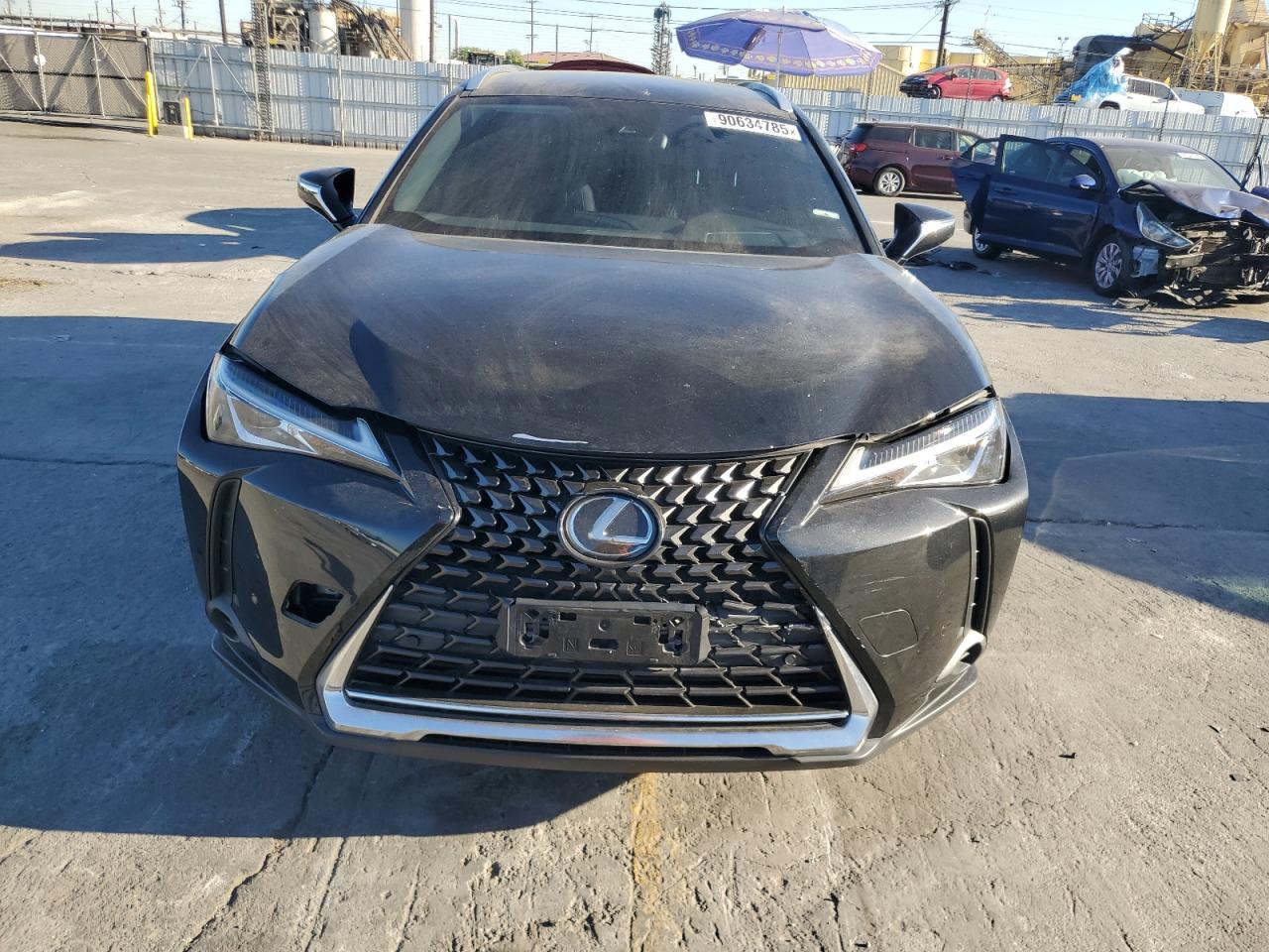 LEXUS UX 200