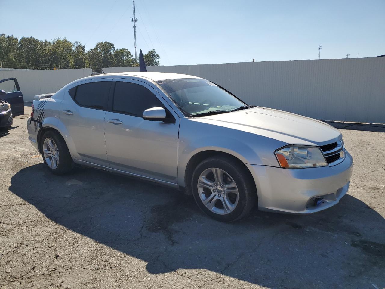 DODGE AVENGER MAINSTREET