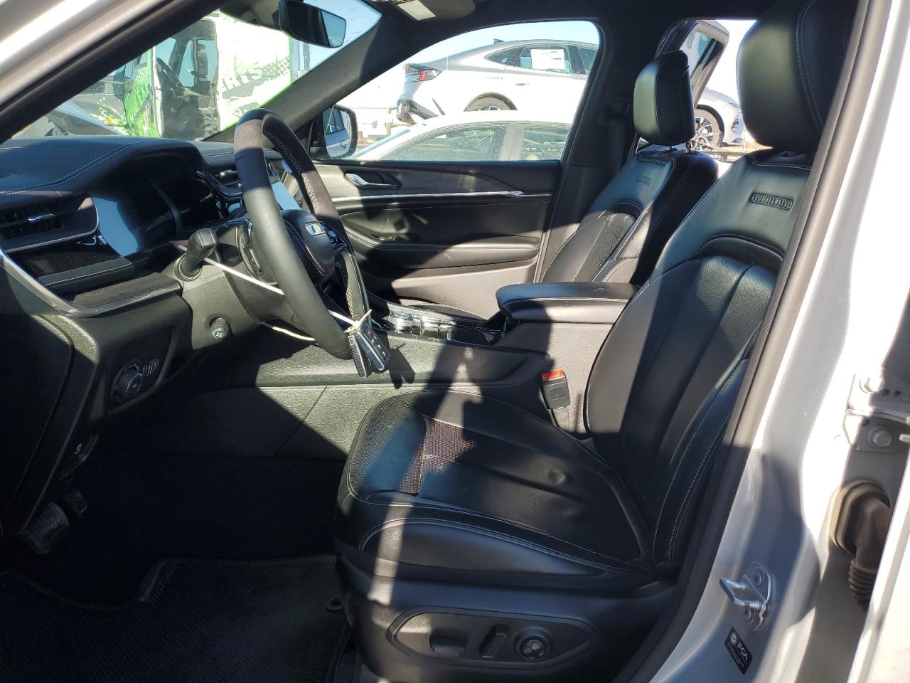 JEEP GRAND CHEROKEE L OVERLAND