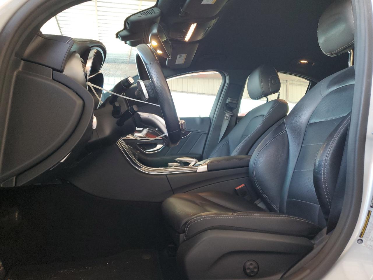 MERCEDES-BENZ C-CLASS 300