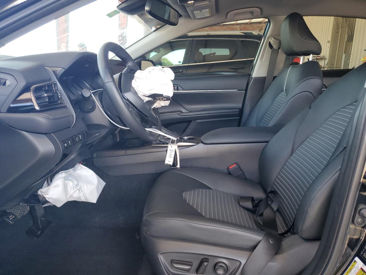 TOYOTA CAMRY SE NIGHT SHADE