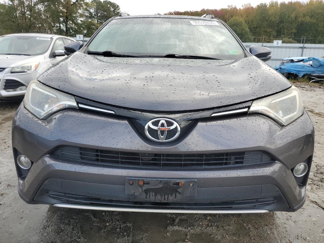 TOYOTA RAV4 XLE
