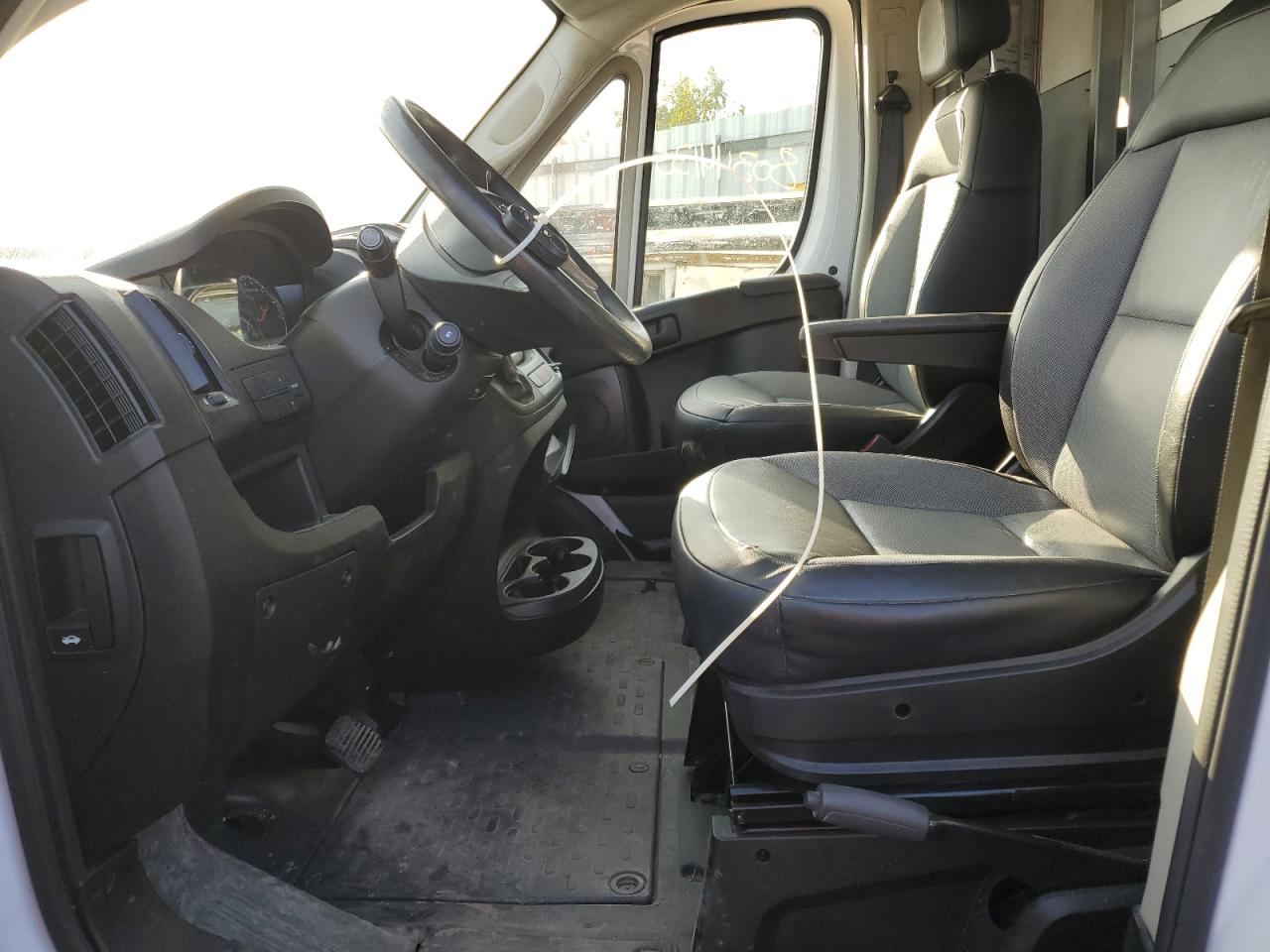 RAM PROMASTER 1500 STANDARD