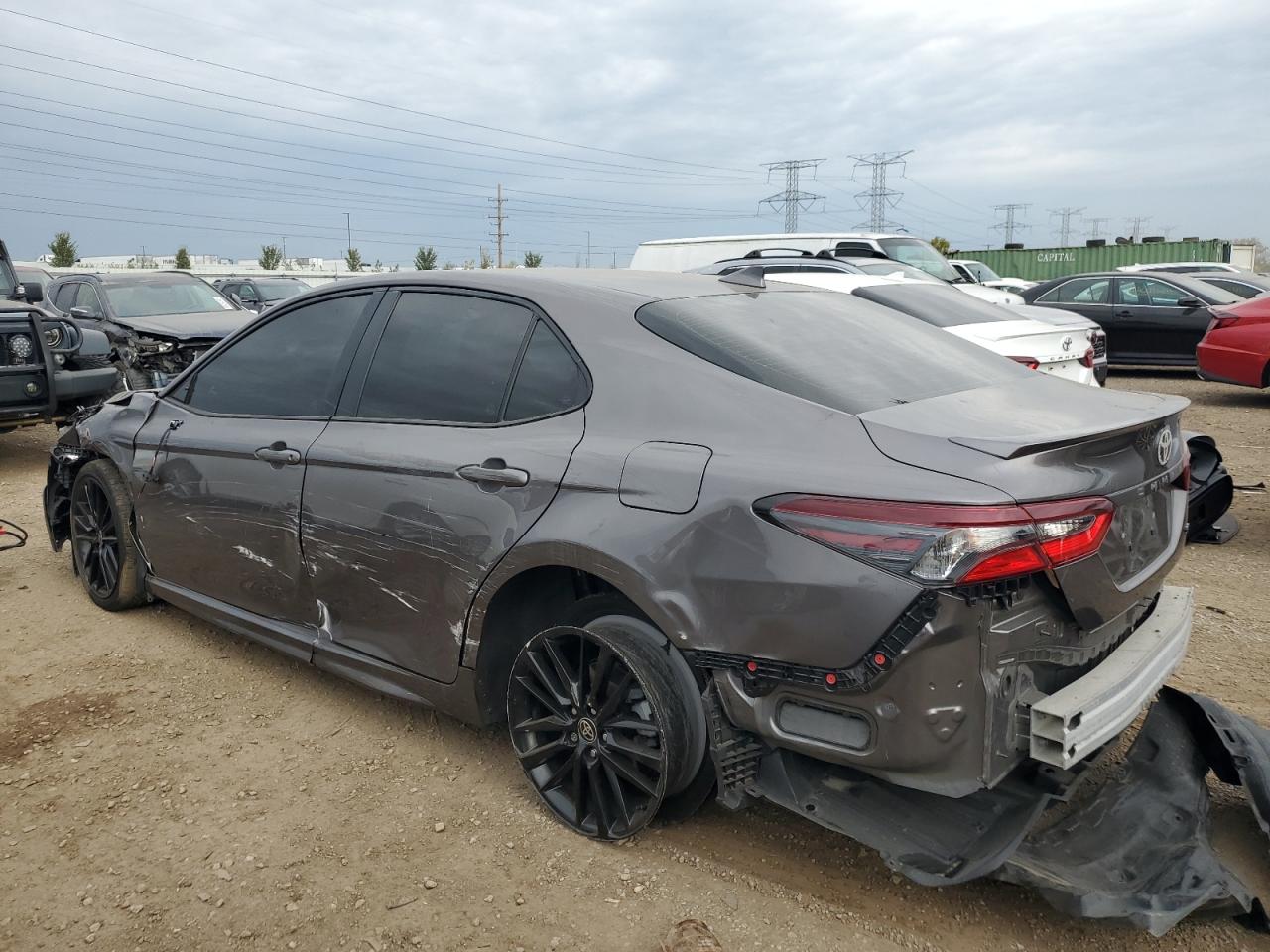 TOYOTA CAMRY SE NIGHT SHADE