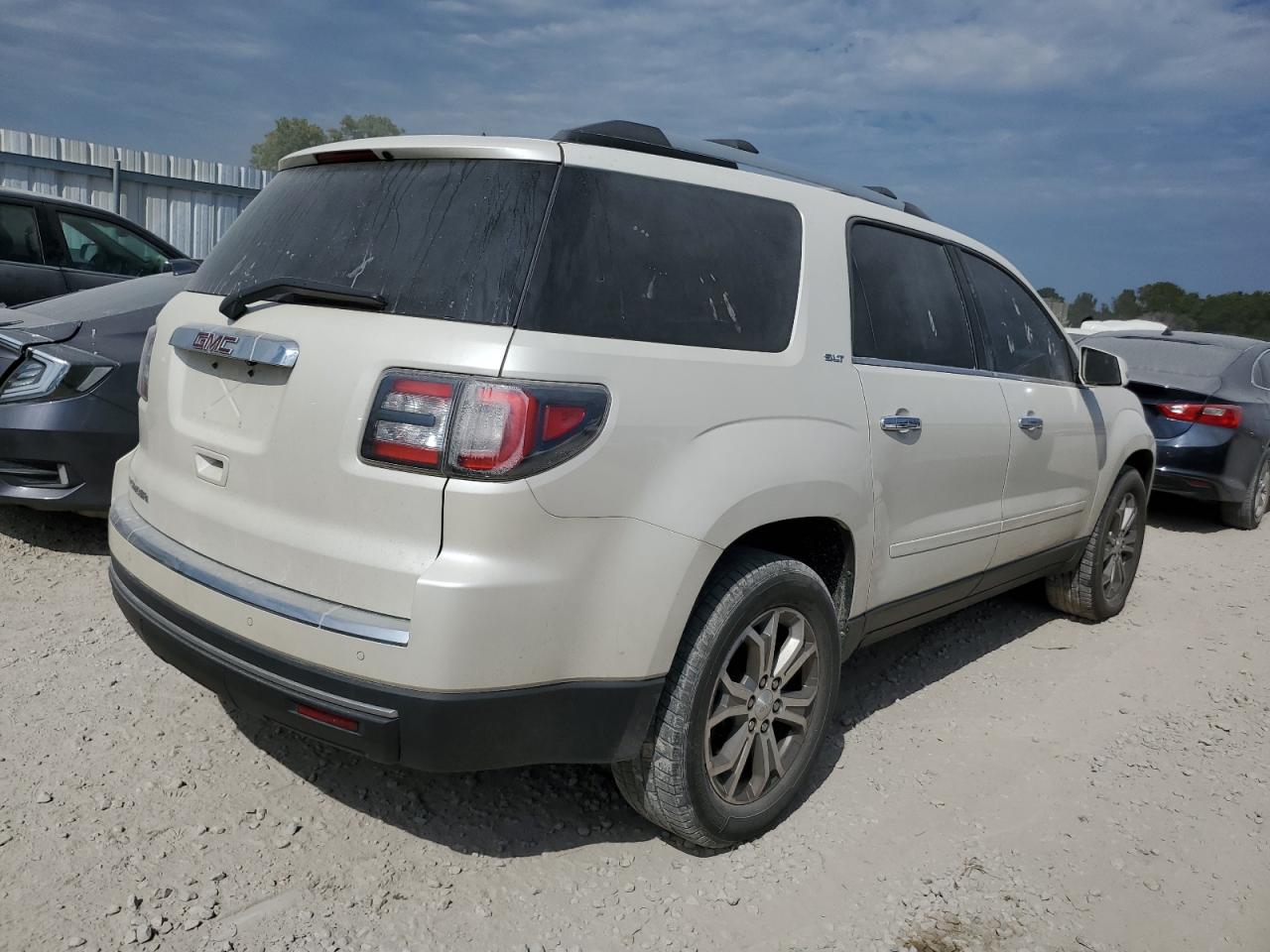 GMC ACADIA SLT-2