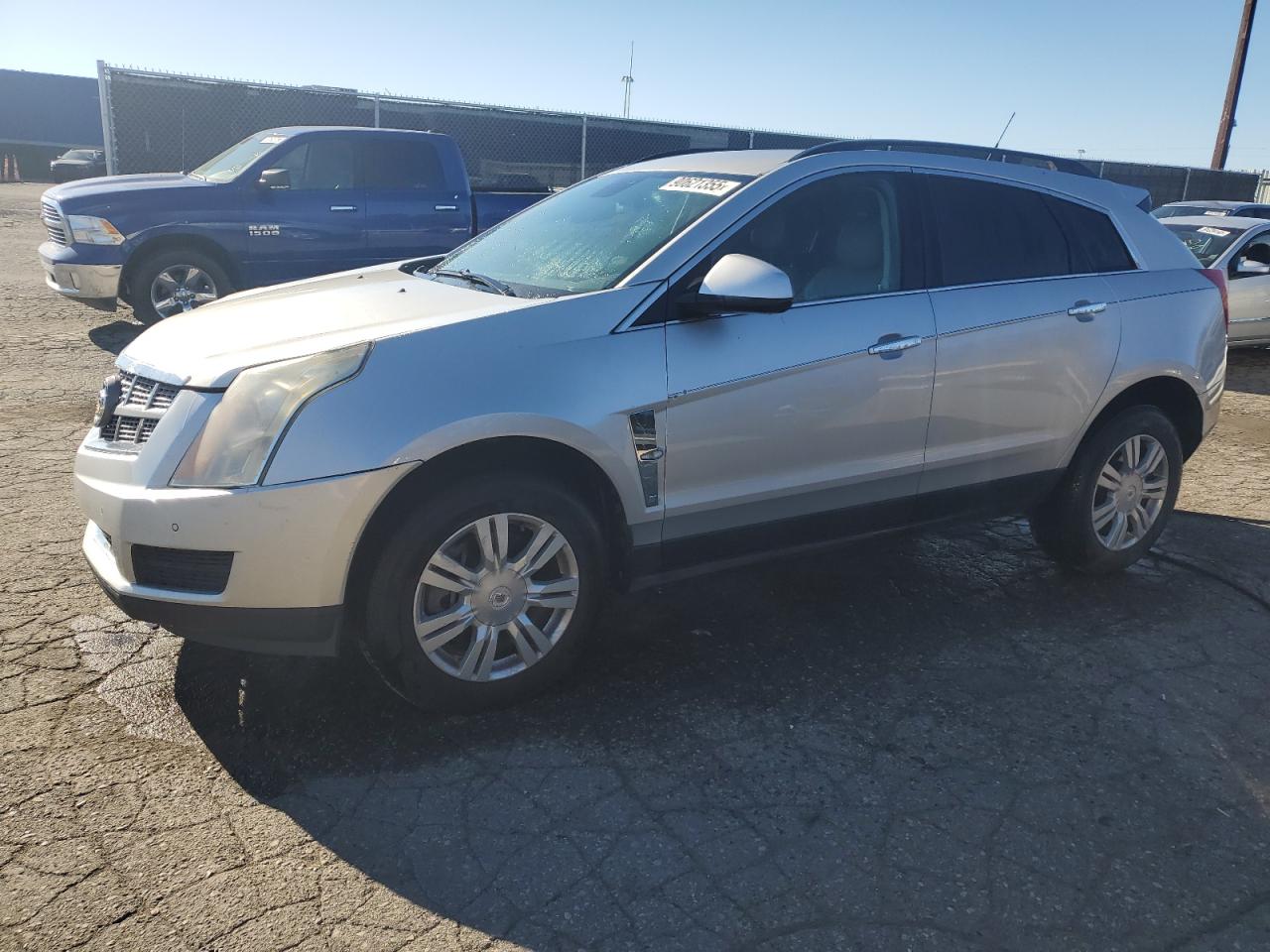 CADILLAC SRX