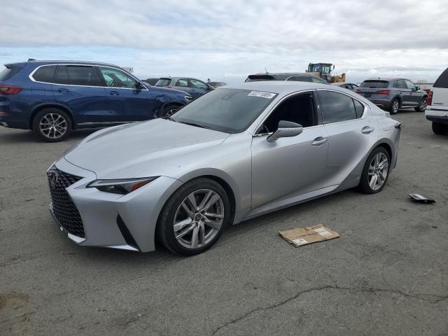 Global Auto Auctions: 2022 LEXUS IS 300