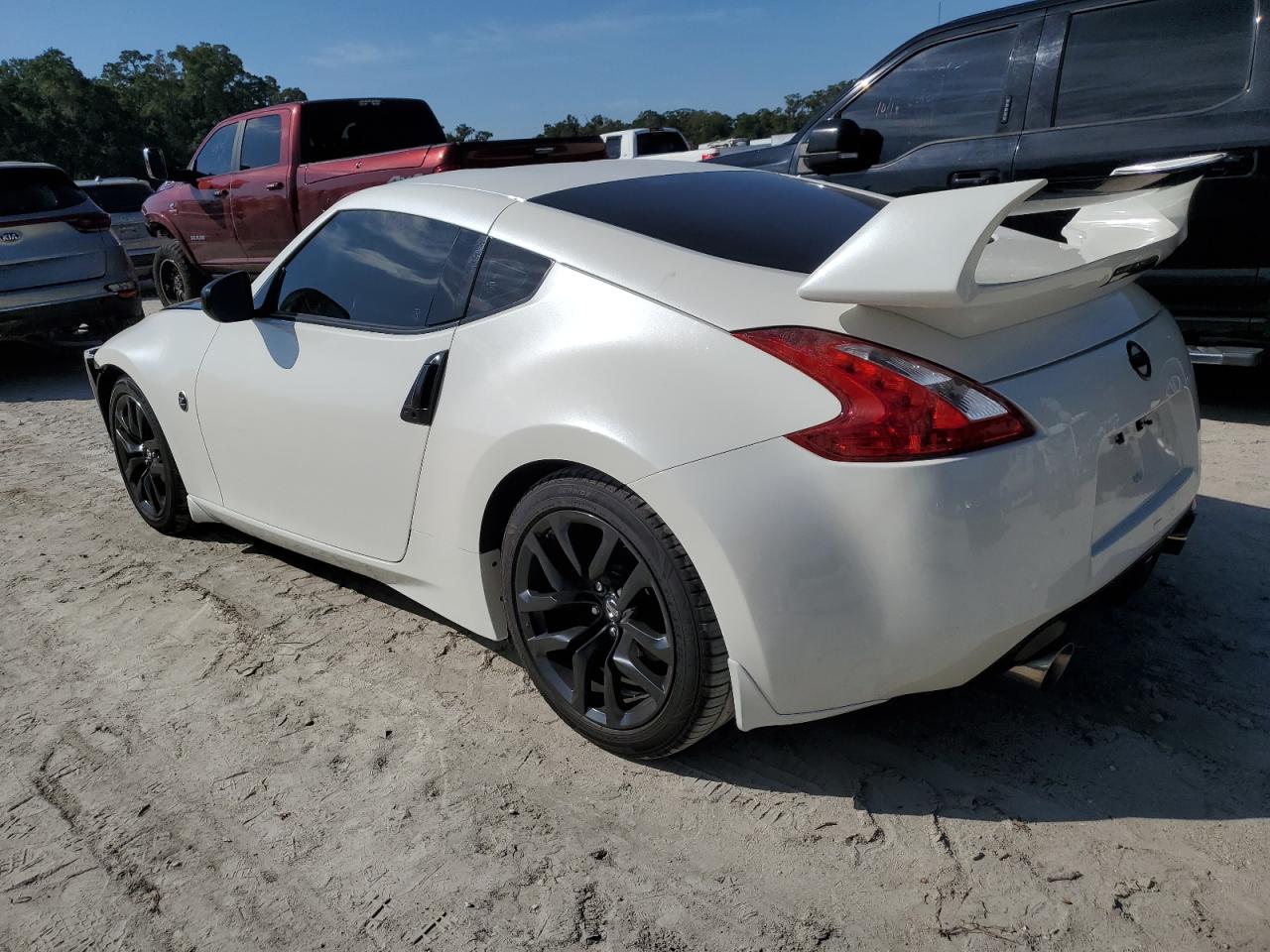 NISSAN 370Z BASE