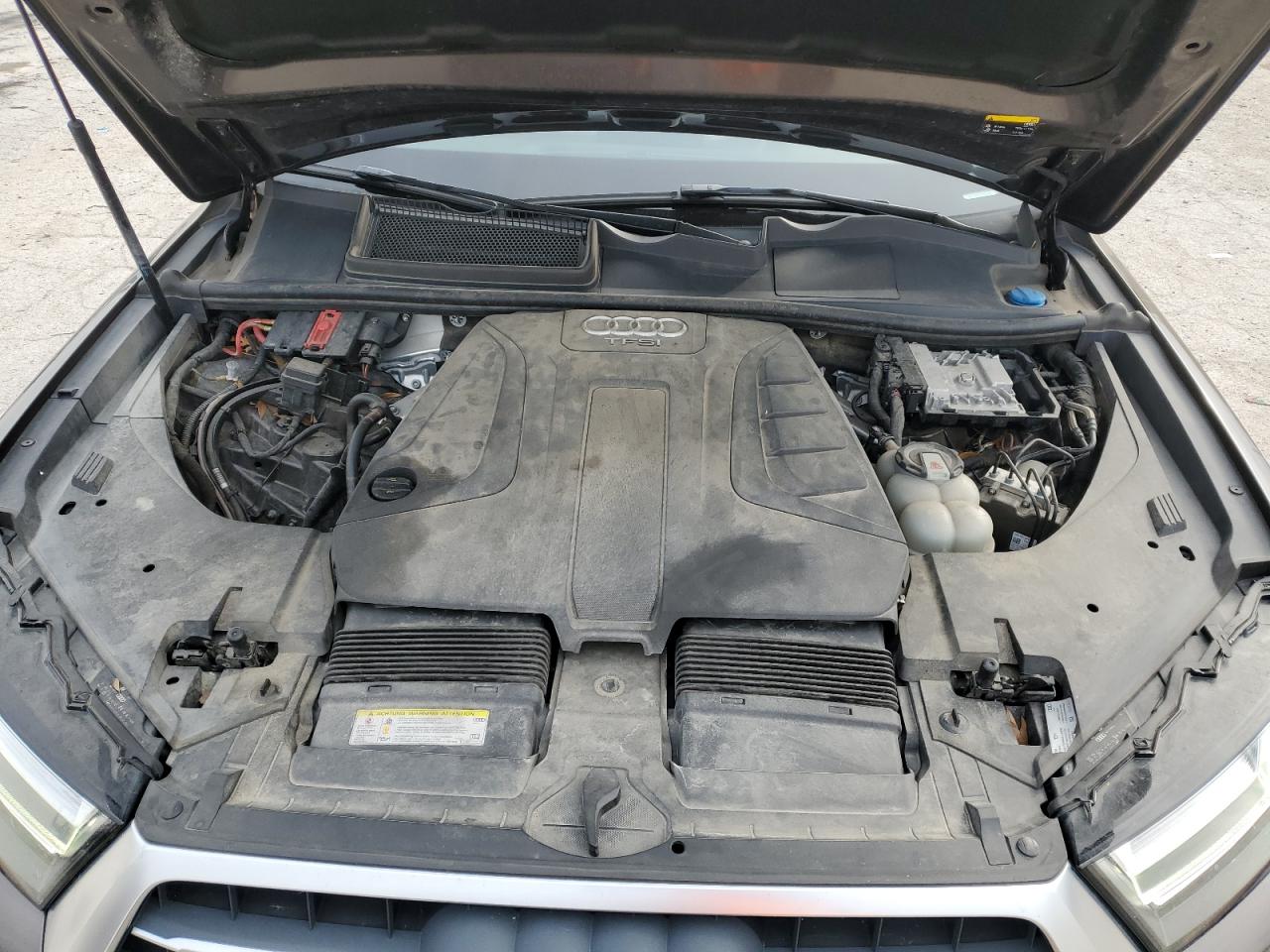 AUDI Q7 PREMIUM PLUS