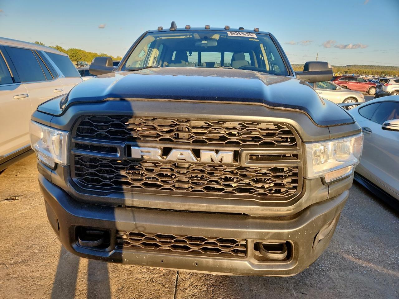RAM 3500 TRADESMAN