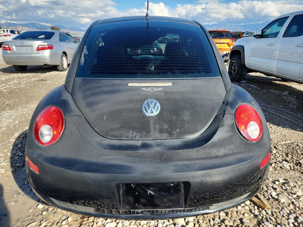 Lot #3287886252 2008 VOLKSWAGEN NEW BEETLE