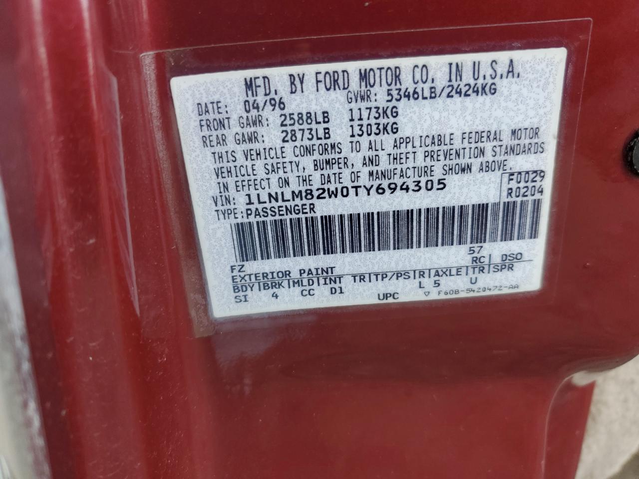 Lot #3274799113 1996 LINCOLN TOWN CAR S