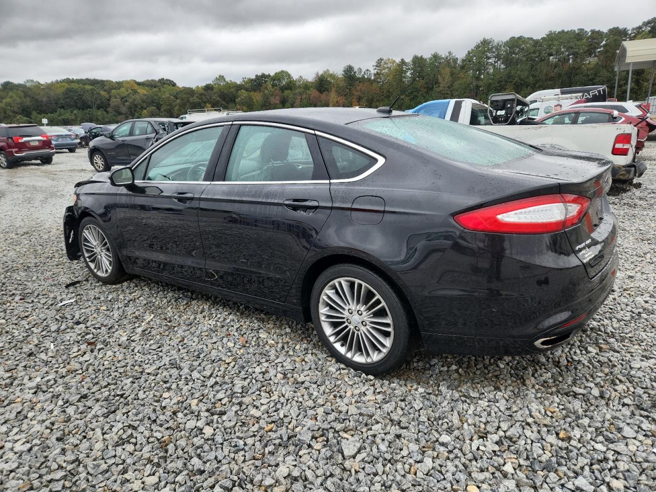 FORD FUSION SE