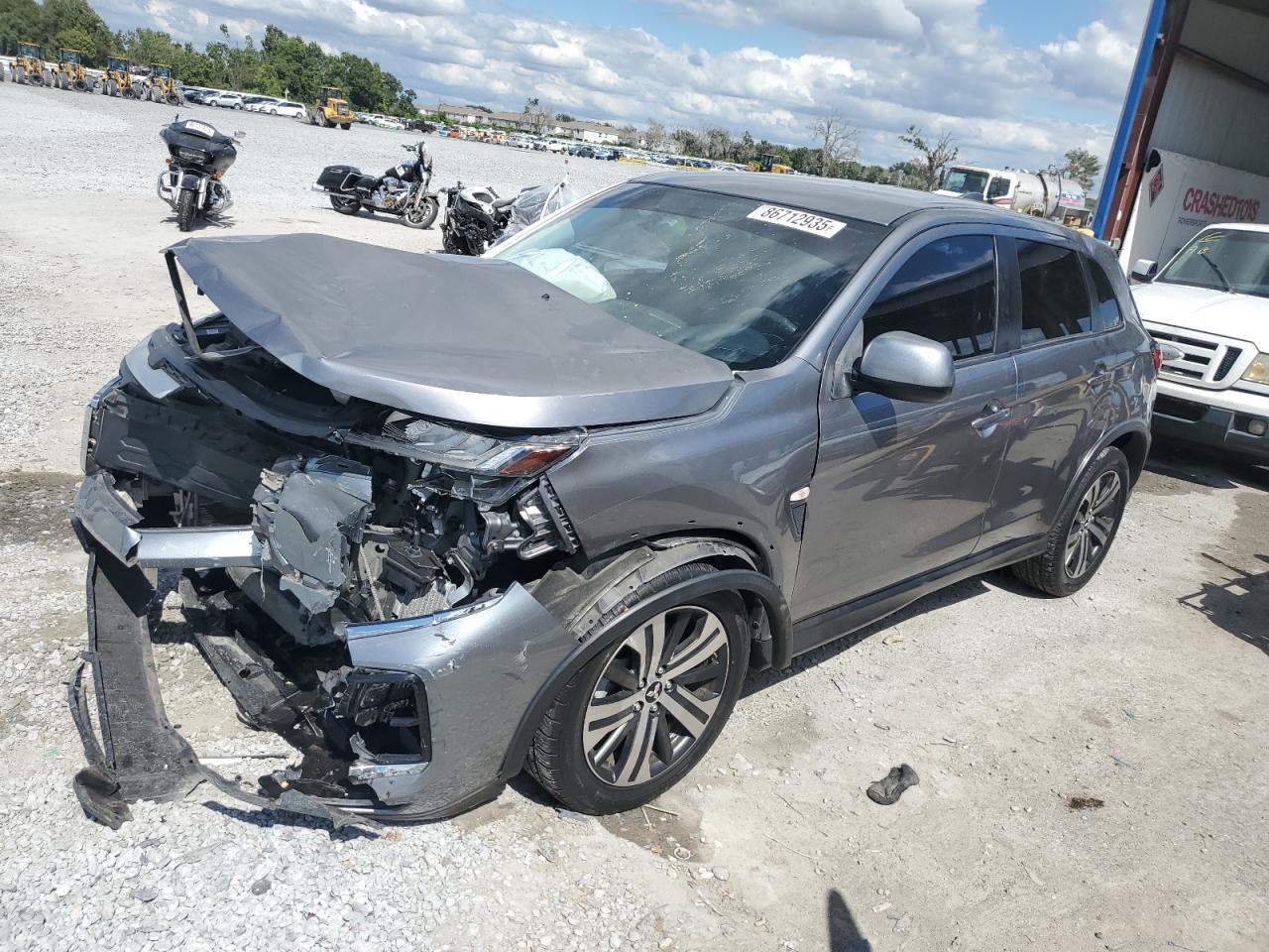 MITSUBISHI OUTLANDER ES