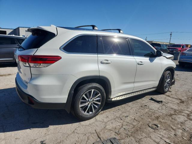 2017 TOYOTA HIGHLANDER - 5TDKZRFHXHS522174