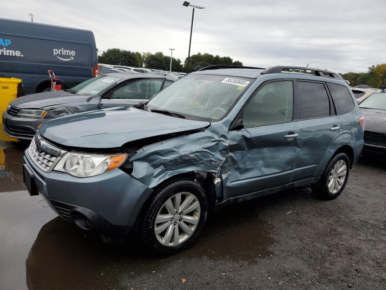  Salvage Subaru Forester