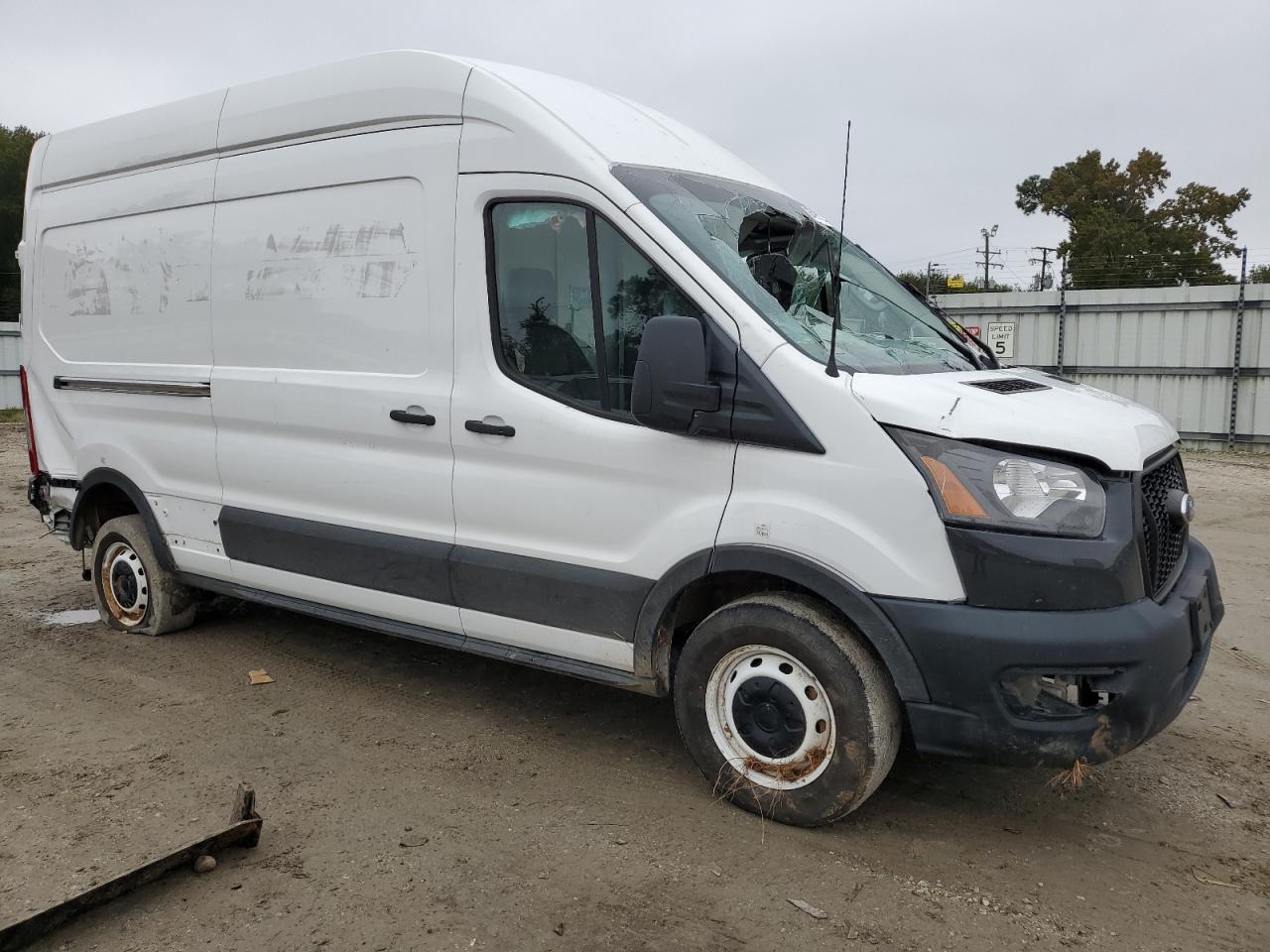 FORD TRANSIT T-250