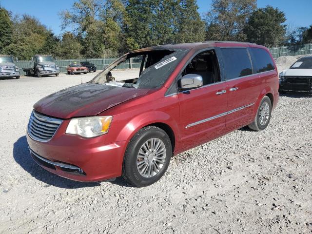 Global Auto Auctions: 2013 CHRYSLER TOWN & COU