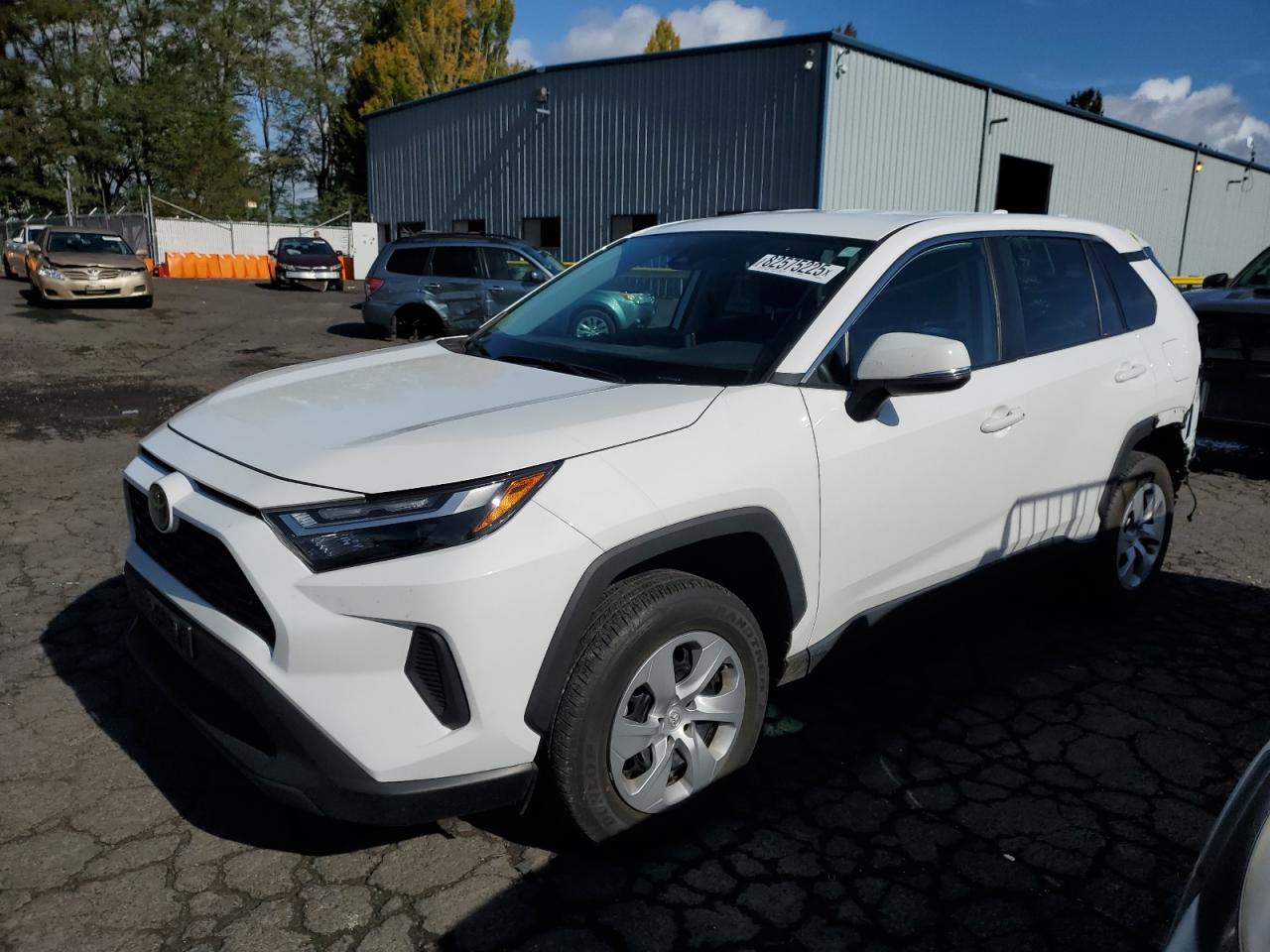TOYOTA RAV4 LE