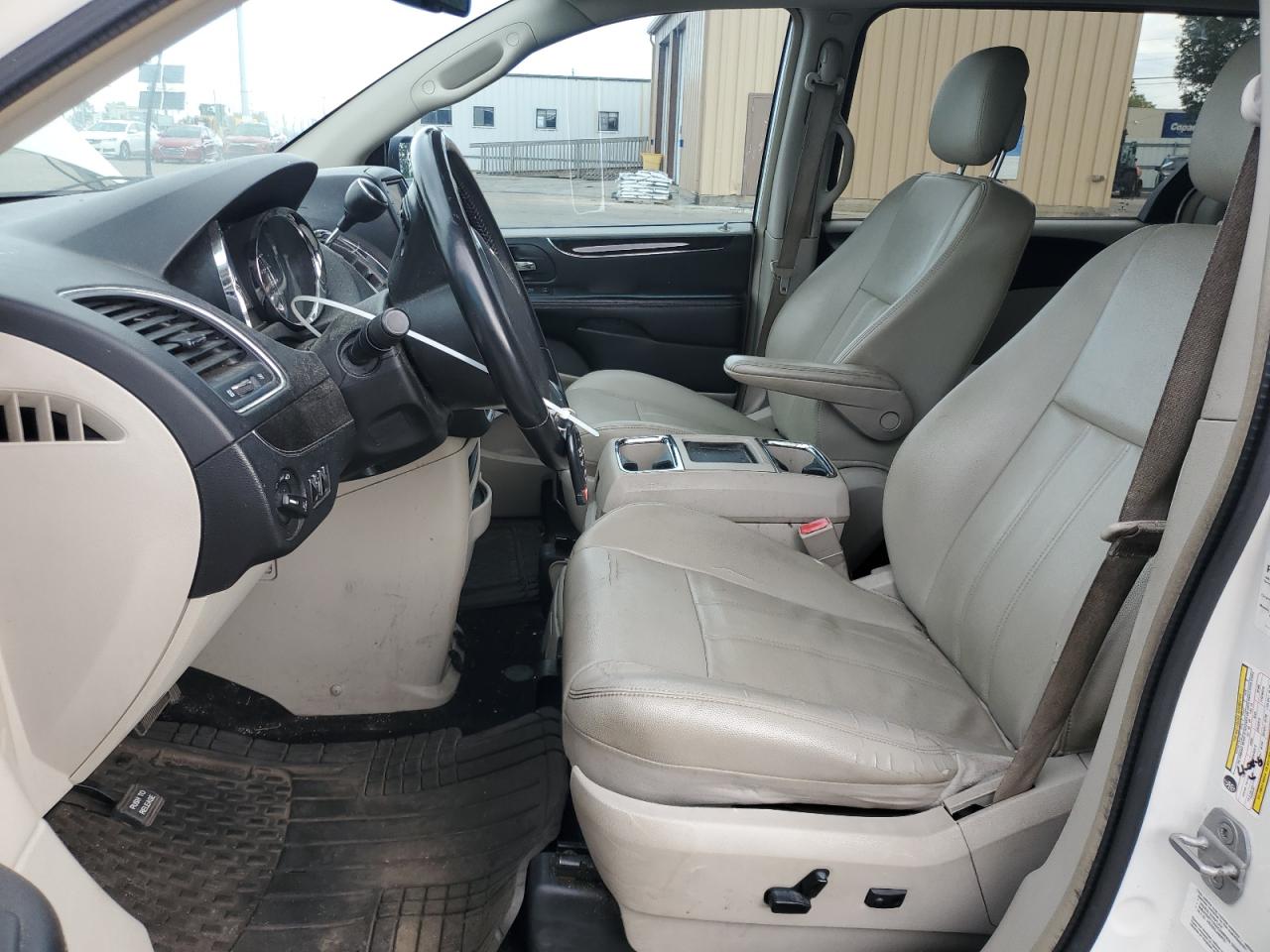 CHRYSLER TOWN & COUNTRY TOURING