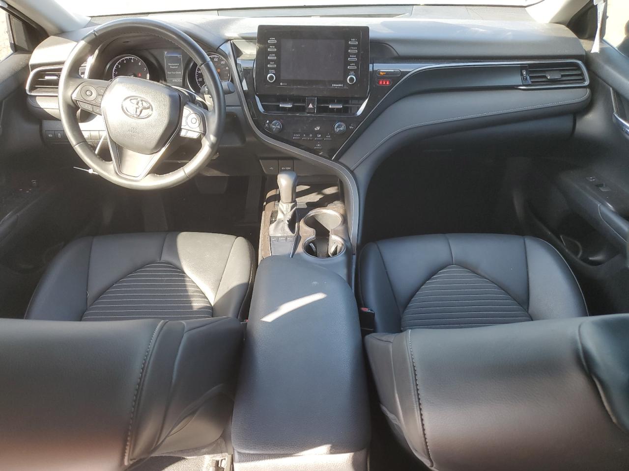 TOYOTA CAMRY SE NIGHT SHADE